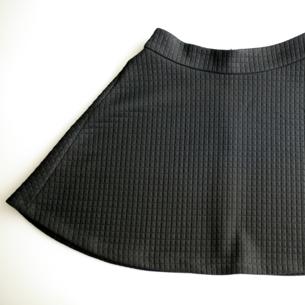 Banana Republic Black Textured Skirt 2P
